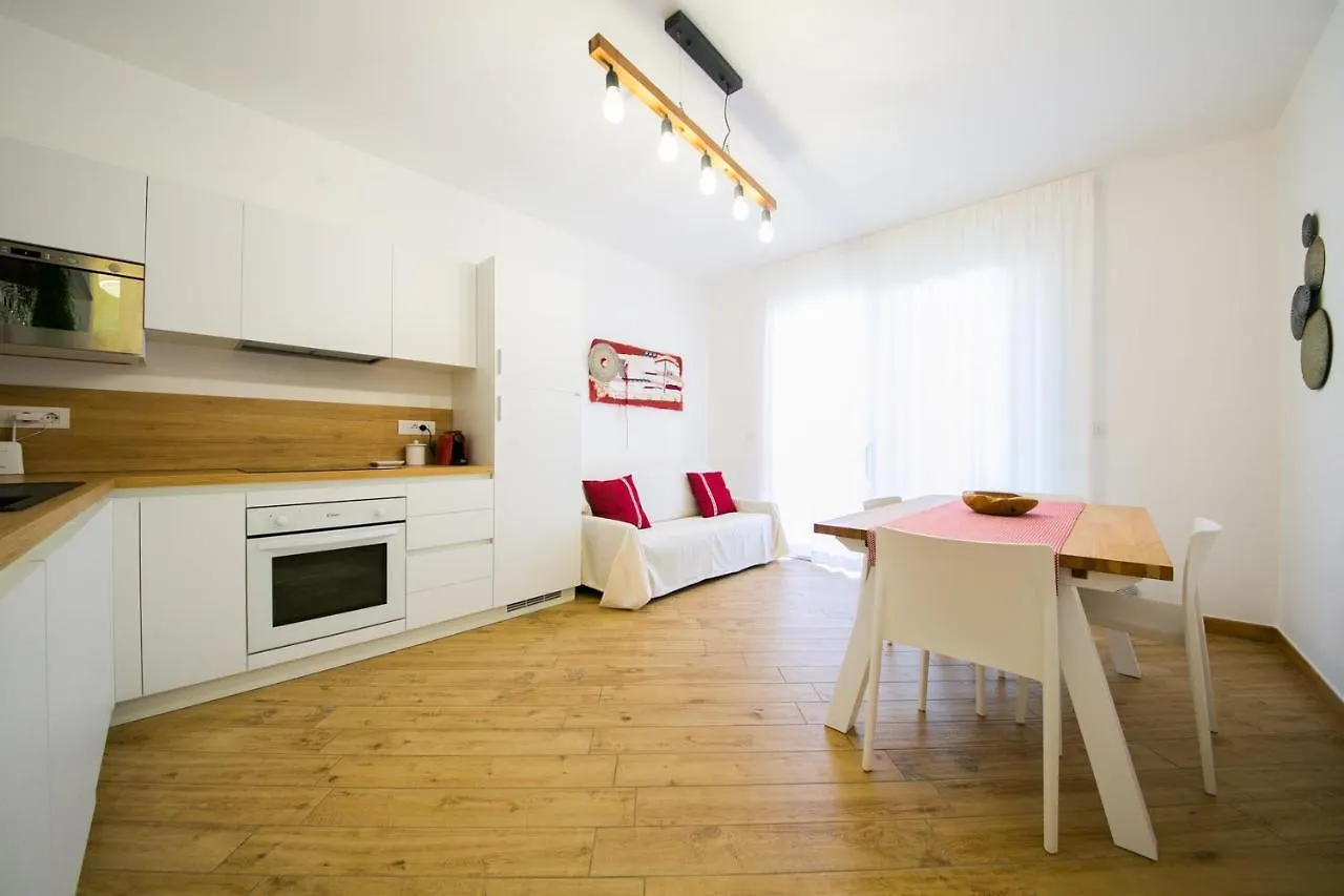 S'Arena Lughente Deluxe Apartment Alghero 0*,  Italy