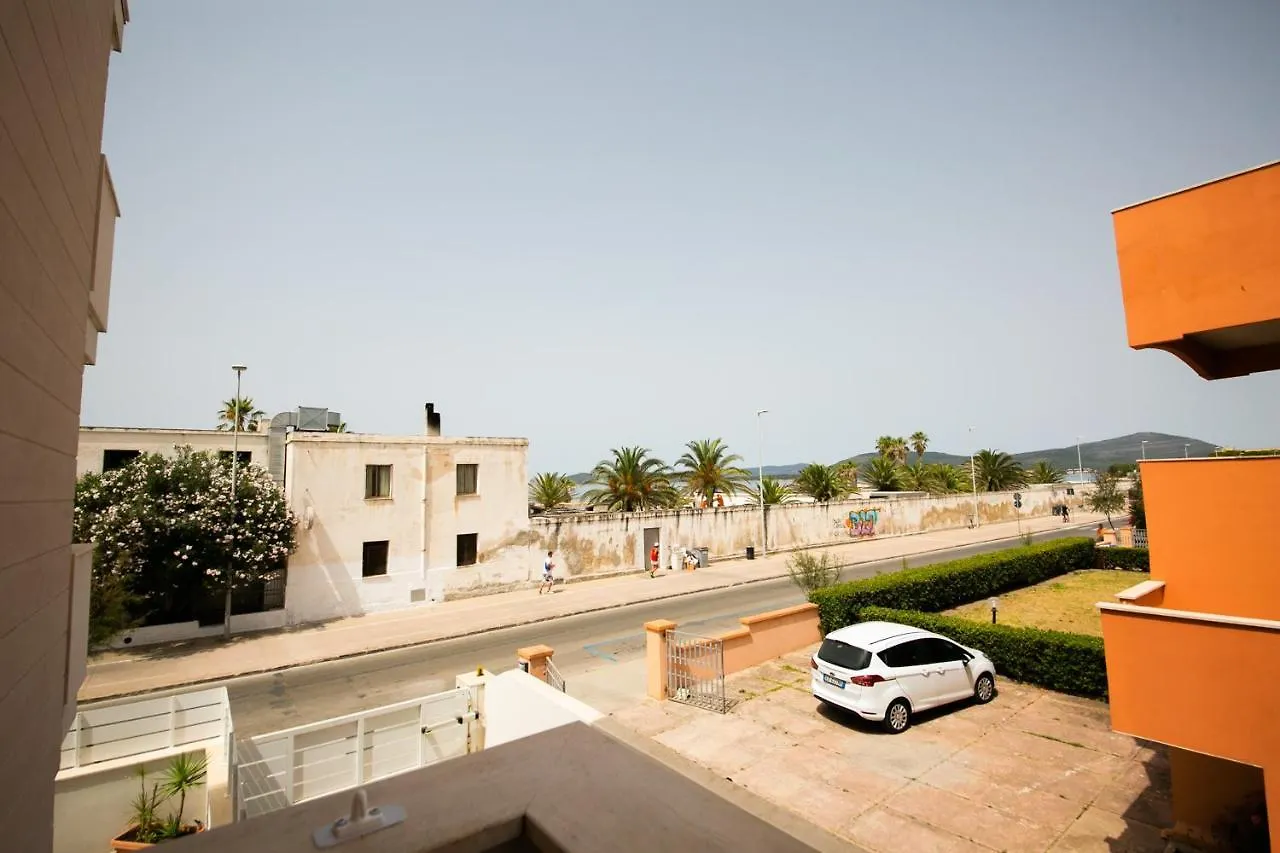 S'Arena Lughente Deluxe Apartment Alghero Italien