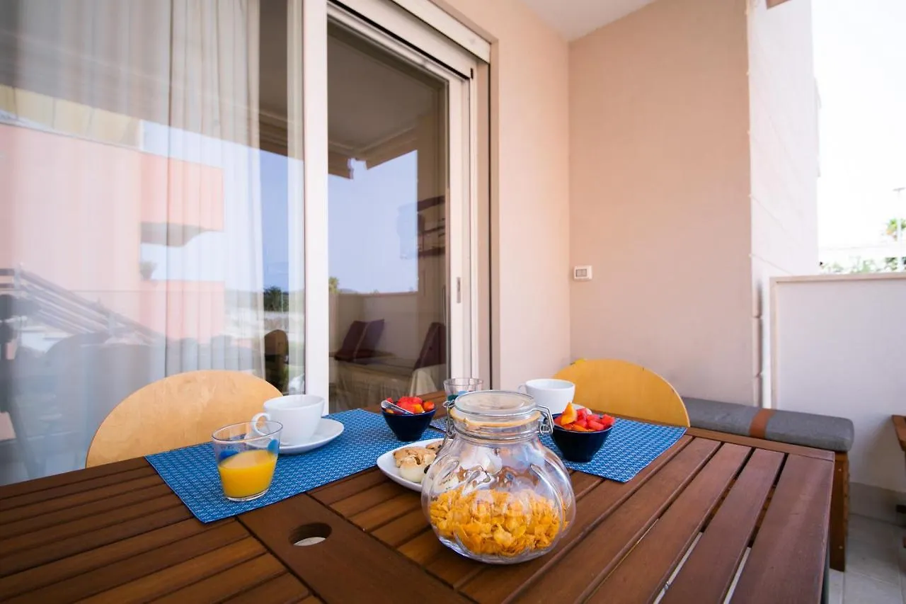 S'Arena Lughente Deluxe Apartment Alghero 0*,  Italien